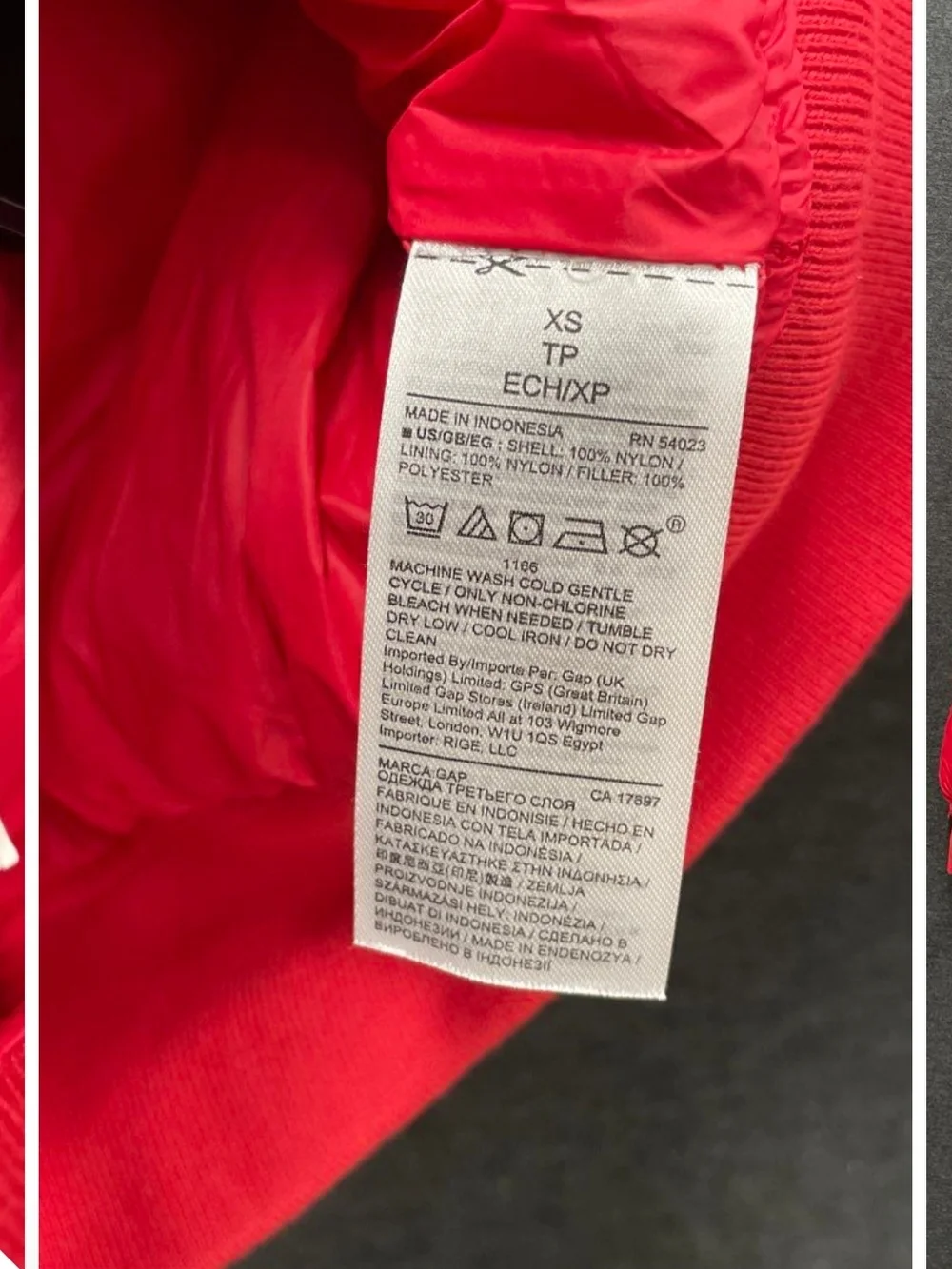 Nwt GAP Red Puffer Jacket XS